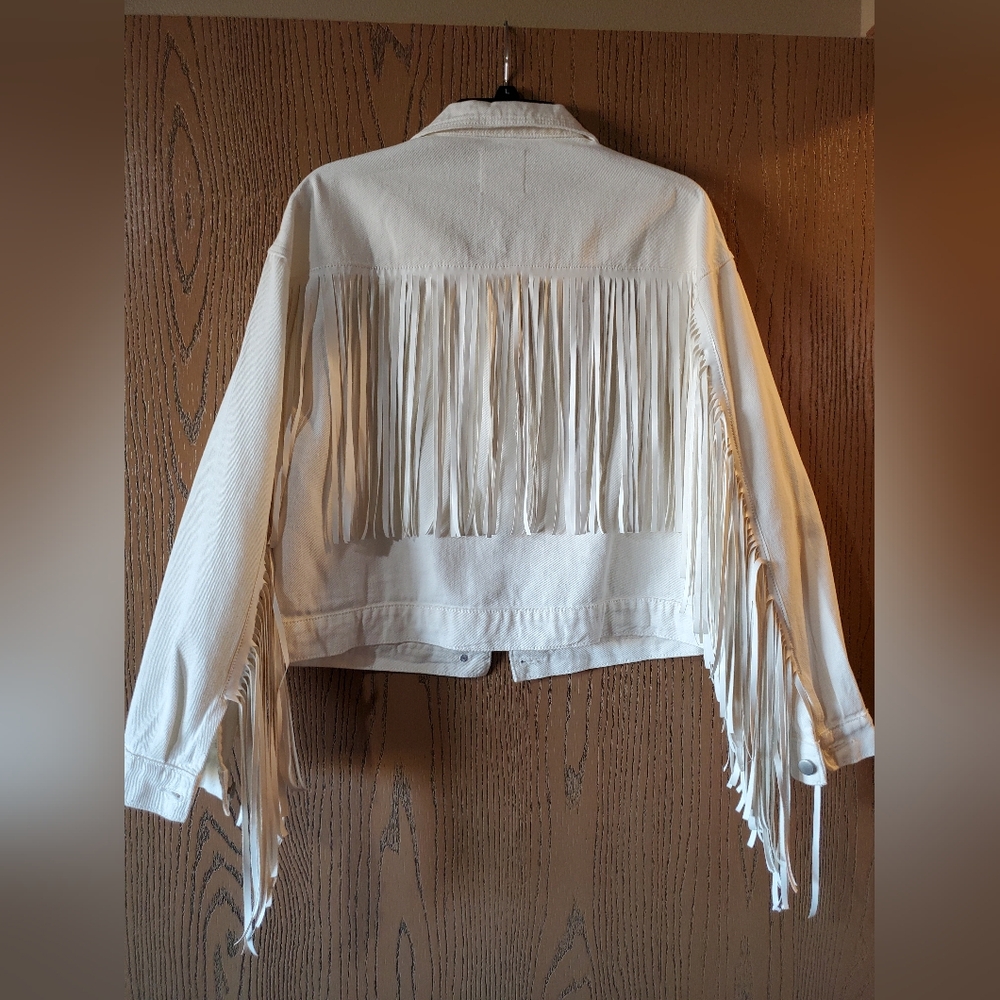 LE LIS White Fringe Jacket